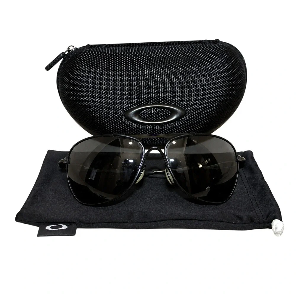Oakley Titanium Crosshair Aviator Sunglasses Mens Pewter Grey Case Included